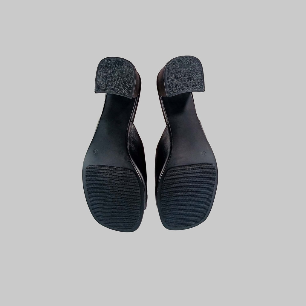 Guisella - negro