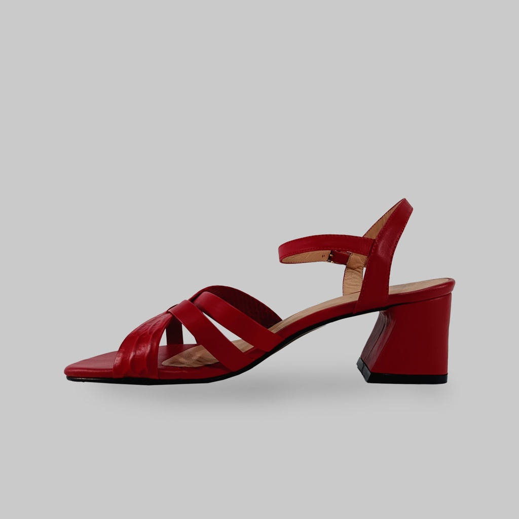 Thalia - rojo